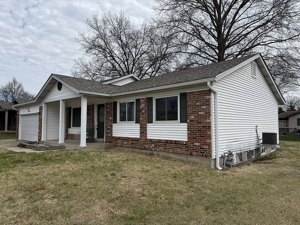 1st image of 15638 93rd Ave