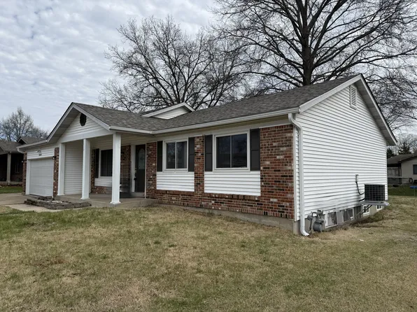 15638 93rd Ave, Florissant, MO 63034