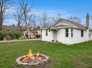 209 Congress, Watervliet, MI 49098