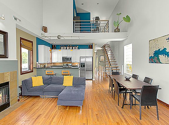 2nd image of 1051 N Wolcott Ave #3