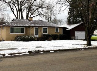 1160 W Marion St, Joliet, IL 60436