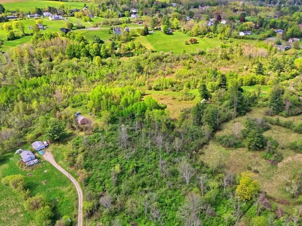 97 Luce Rd, Williamstown, MA 01267