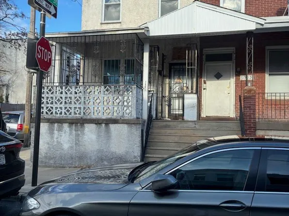 1501 Womrath St, Philadelphia, PA 19124