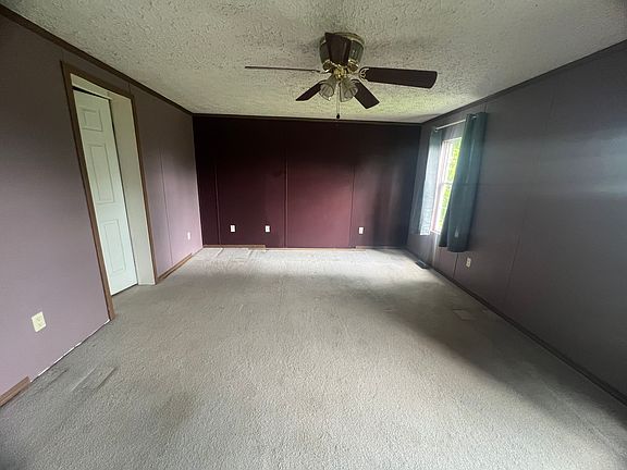 4th image of 350 Dug Hill Rd