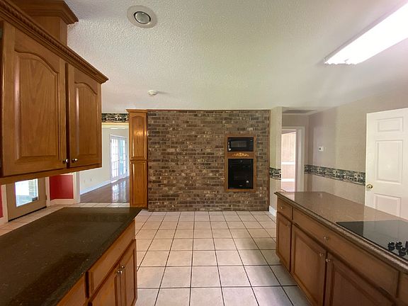 4th image of 2890 Leroy Coffer Hwy