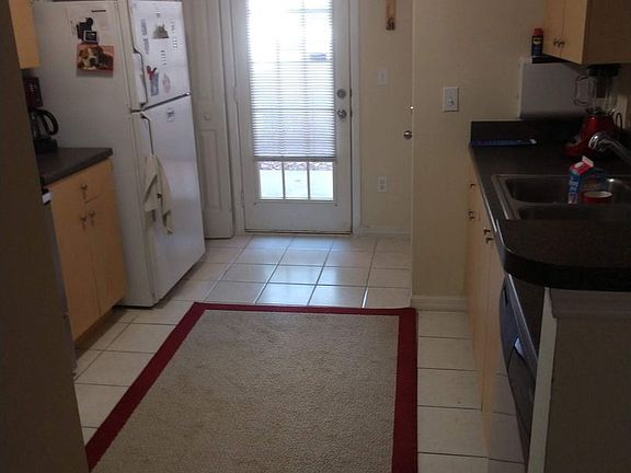 5th image of 760 Centervale Dr APT 104