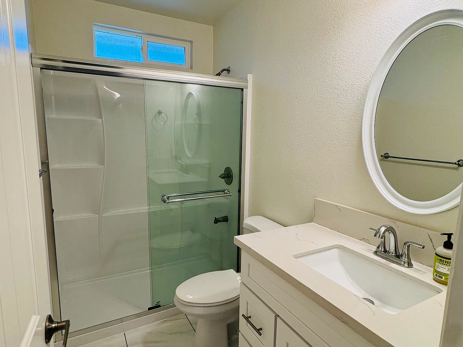 33 N Vega St — Photo 3