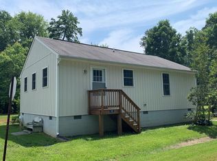 118 Lane Rd, Reedville, VA 22539