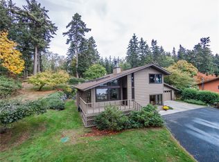 1563 Polnell Rd, Oak Harbor, WA 98277