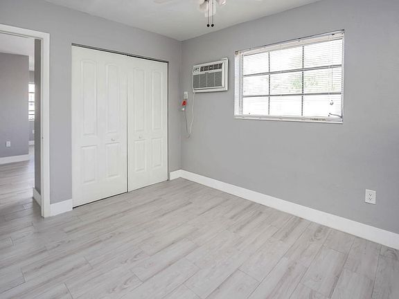 5th image of 427 Anastasia Ave APT 23