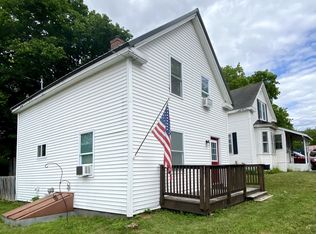 24 Clark St, Calais, ME 04619