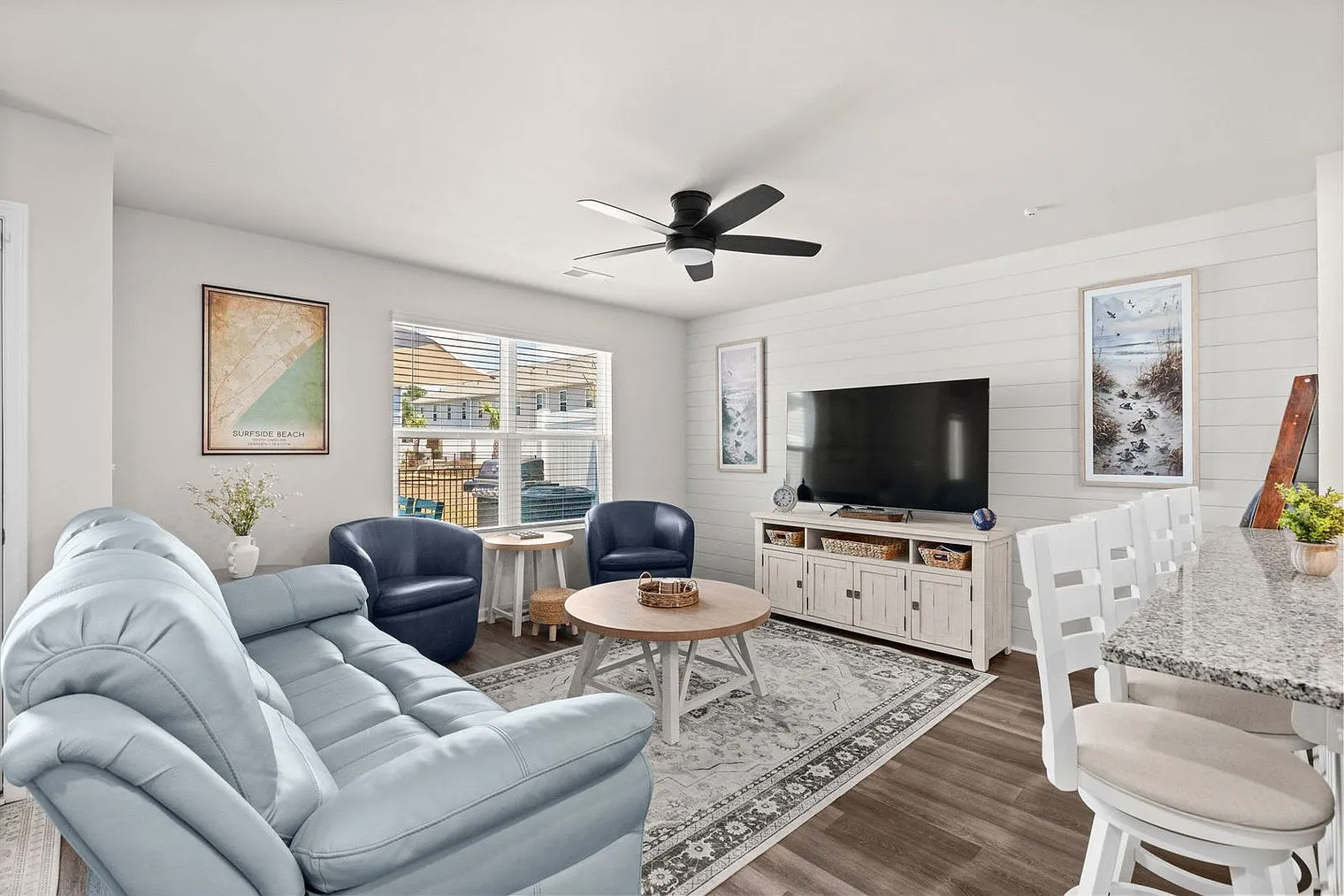 3 bed, 2.0 bath, 1442 sqft, $3,383 — Photo 3