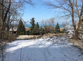 1629 Lake Shore Dr, Michigan City, IN