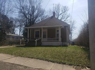 1329 G Ave NE, Cedar Rapids, IA 52402