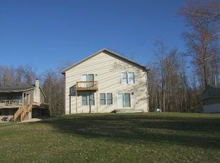 9500 E Lure Rd, Hesperia, MI 49421