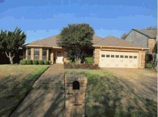 7608 Harmony Dr, Fort Worth, TX 76133