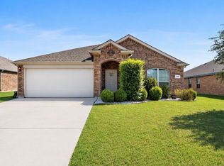 503 Plum Dr, Nevada, TX 75173