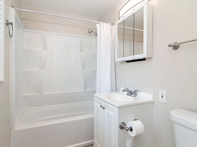 1502 Scott St — Photo 19
