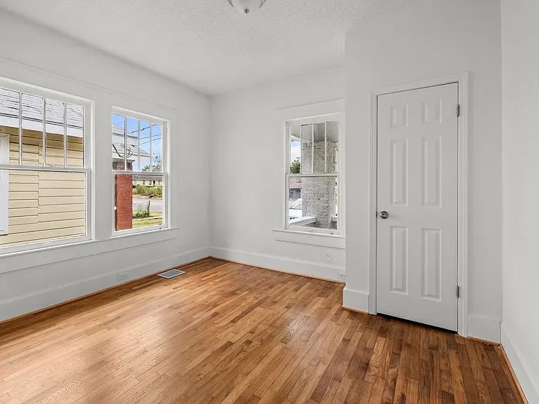 1609 Jefferson Ave S #W — Photo 6
