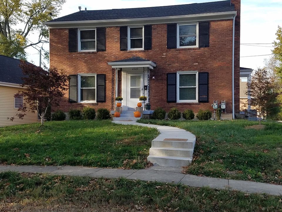 Beautiful brick building in heart of Crescent Hill