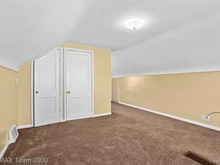 3130 Chestnut St — Photo 19