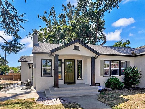 5th image of 131 Loma Vista Way