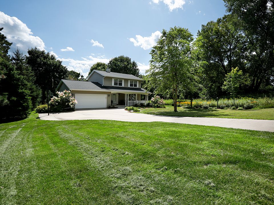 1st image of 1833 W Lois Ln