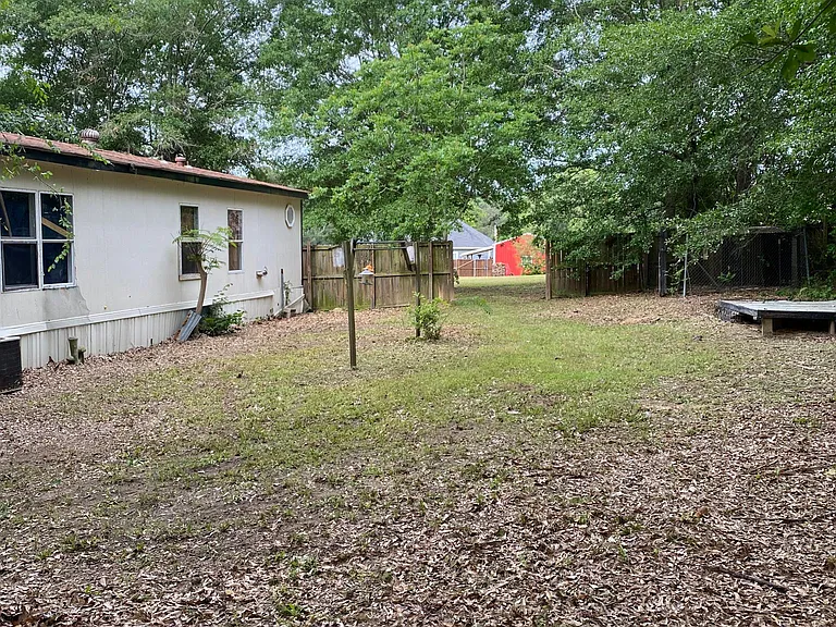 575 English Ln — Photo 6