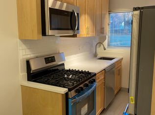 35 S Broadway #E1, Irvington, NY 10533