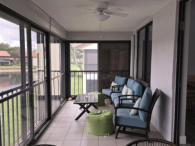 Veranda seating