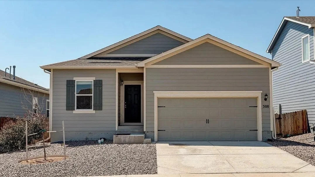 308 Bowles Street — Photo 1