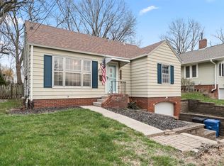 1649 Northwest Dr, Des Moines, IA 50310
