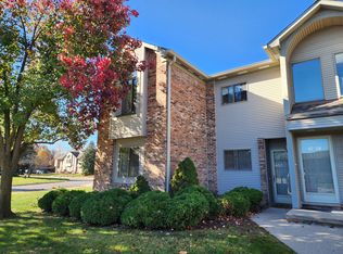 42722 Lilley Pointe Dr #217, Canton, MI 48187