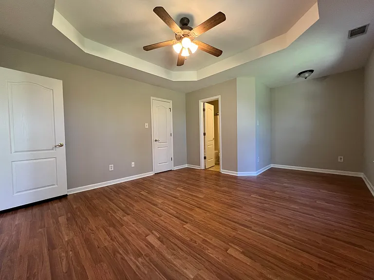 1966 Shoreline Dr — Photo 12