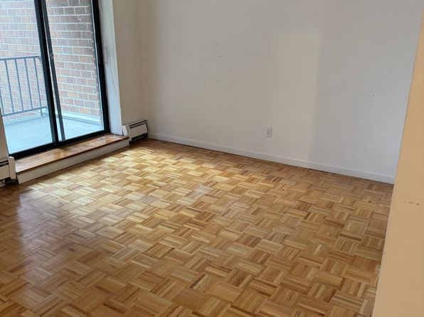 (undisclosed Address)