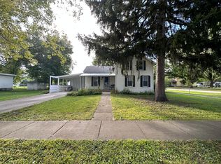 511 N Center St, Gridley, IL 61744