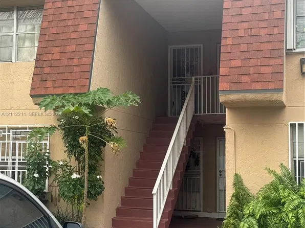 200 NW 107th Ave APT 201, Miami, FL 33172