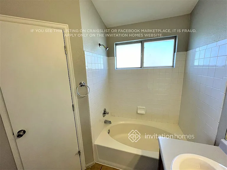 18254 E Adriatic Pl — Photo 21