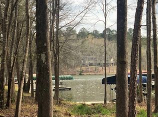 145 Island Dr, Milledgeville, GA 31061