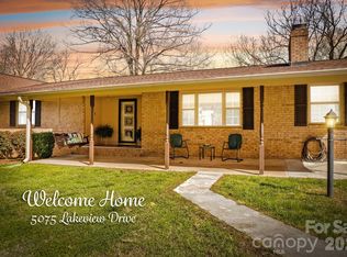 5075 Lakeview Dr, Salisbury, NC 28147