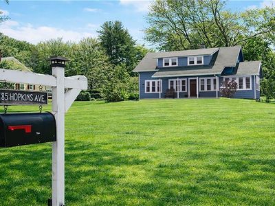 85 Hopkins Ave, Johnston, RI, 02919