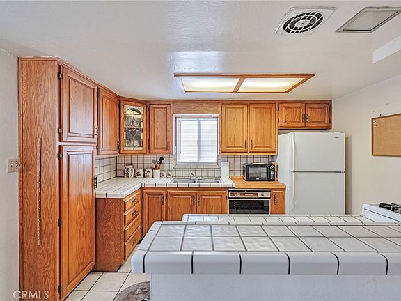 3rd image of 27636 Seco Canyon Rd