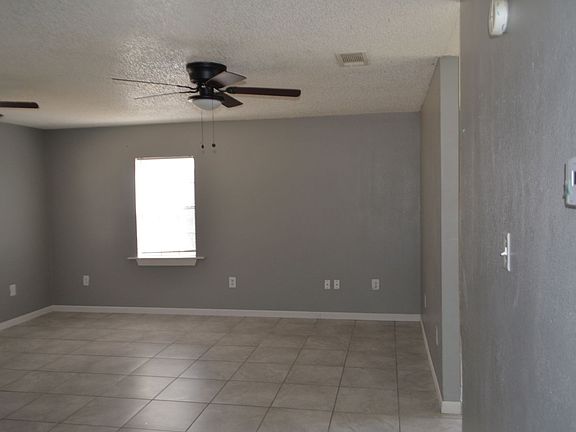 4th image of 1951 Lightfoot Ln