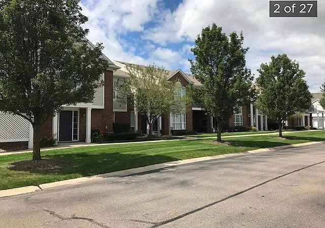 16364 Dominion Dr — Photo 11