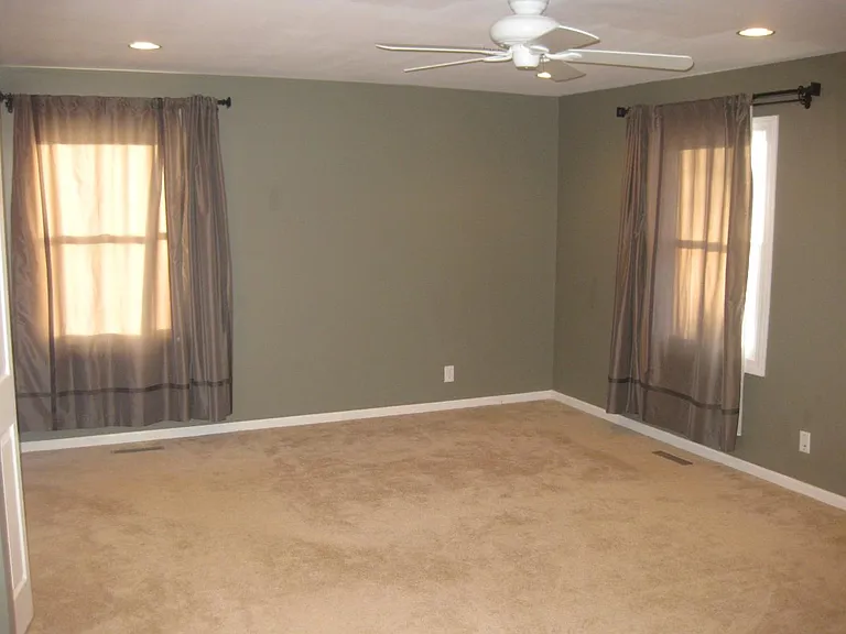 1104 Hayden Dr — Photo 14