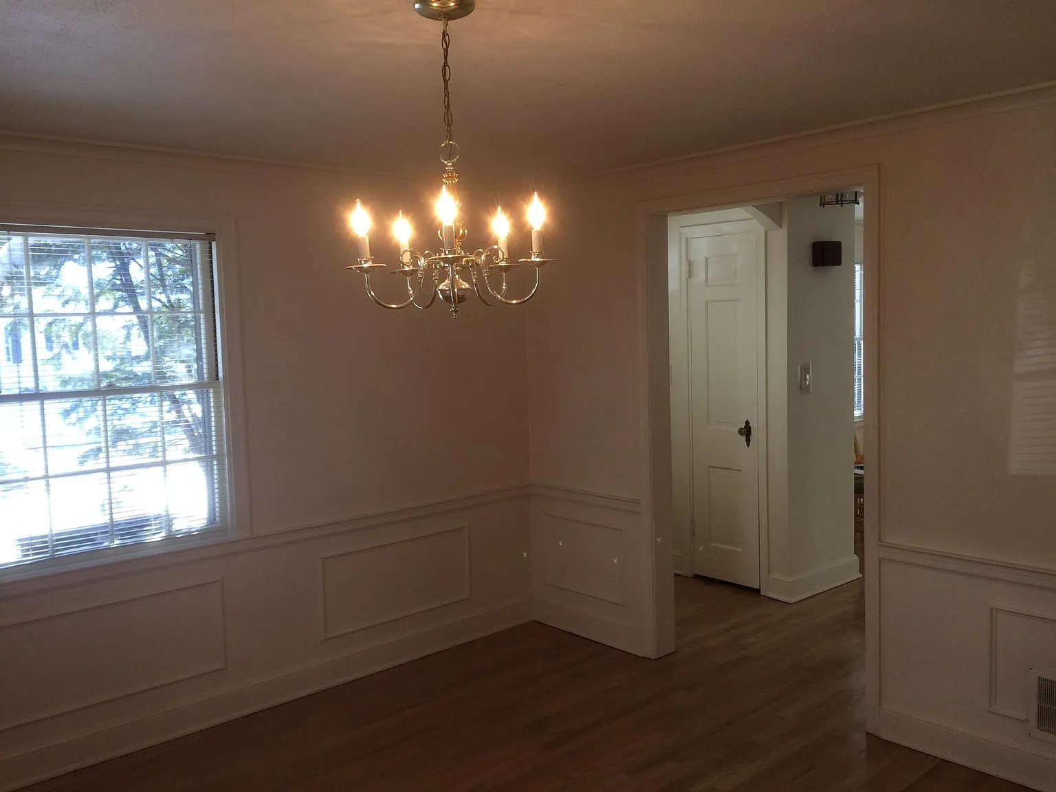 16 Thomson Rd — Photo 4