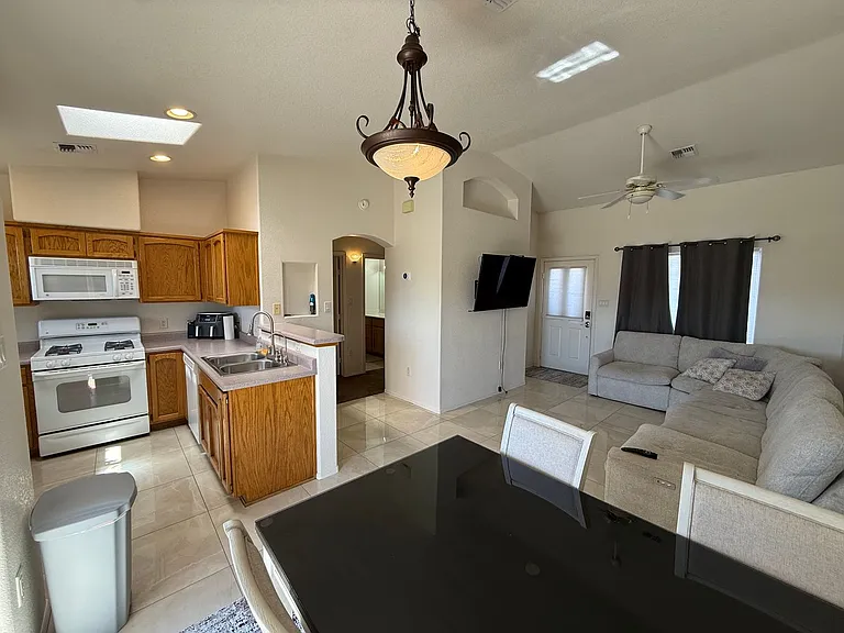 11323 S Kingman Ave — Photo 5