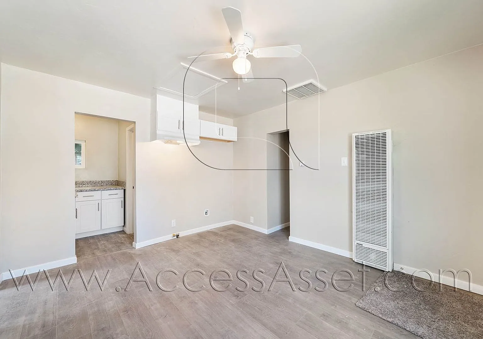 Cozy 2 Bed/1 Bath Duplex In Perris! — Photo 1
