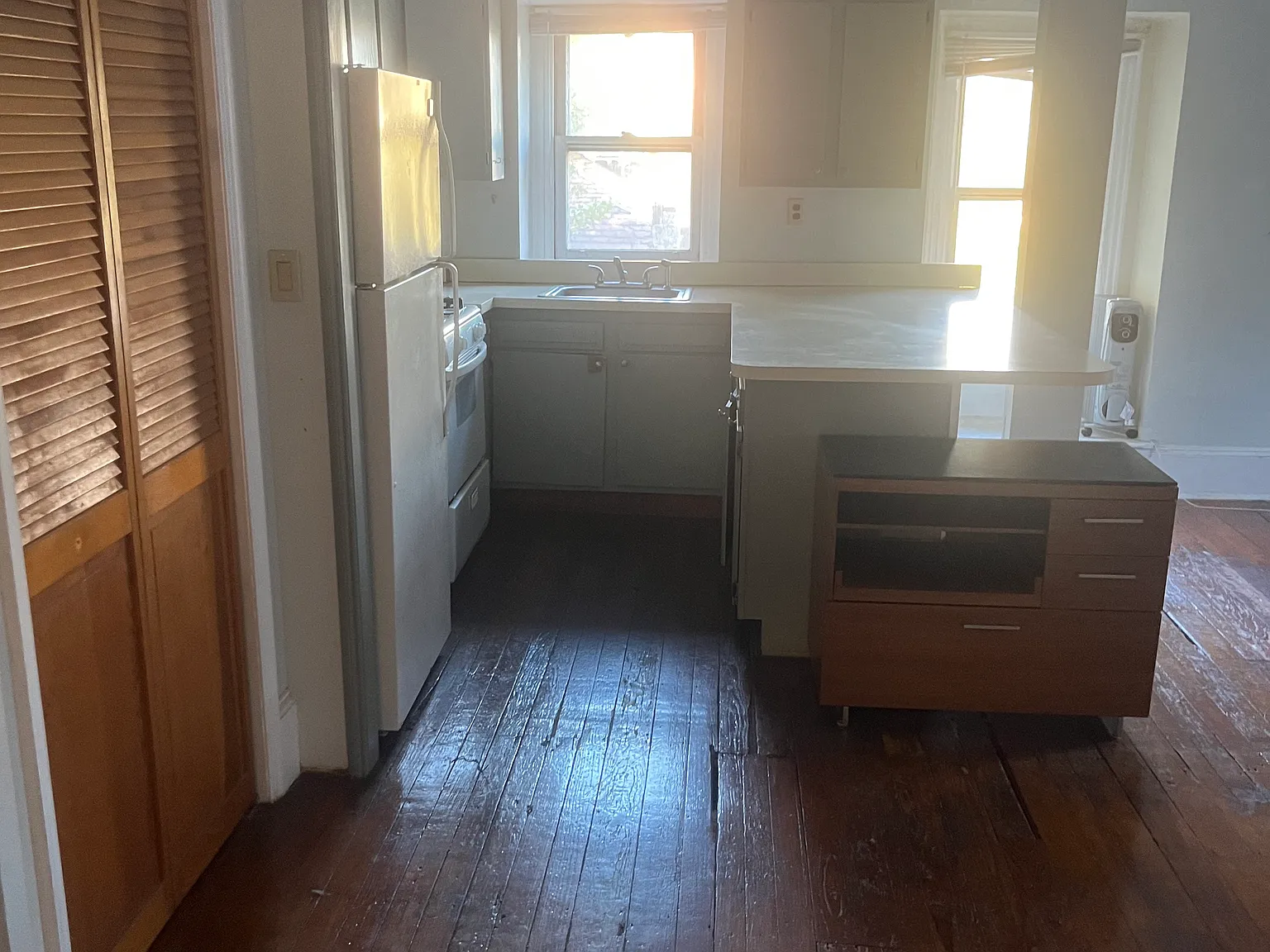 1013 S Farragut Ter — Photo 1