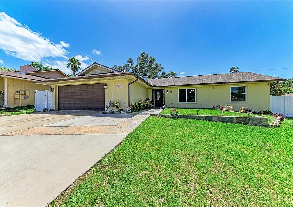 1st image of 1520 Sunnyhills Dr